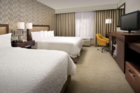 Hampton Inn Kansas City/Village West