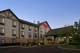 Hampton Inn Kansas City/Village West