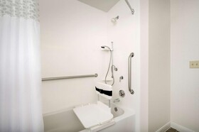 Hampton Inn Kansas City/Village West