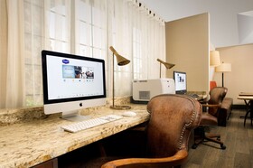 Hampton Inn Kansas City/Village West