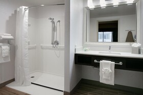 Holiday Inn Hotel & Suites Overland Park-West