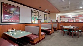 Holiday Inn Hotel & Suites Overland Park-West