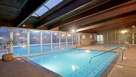 Holiday Inn Hotel & Suites Overland Park-West