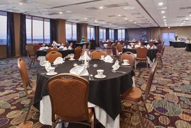 Holiday Inn Hotel & Suites Overland Park-West