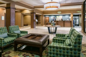 Holiday Inn Hotel & Suites Overland Park-West