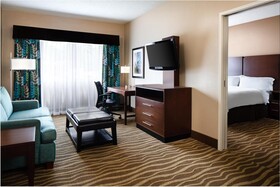 Holiday Inn Hotel & Suites Overland Park-West