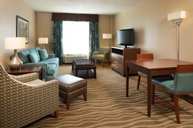 Holiday Inn Hotel & Suites Overland Park-West