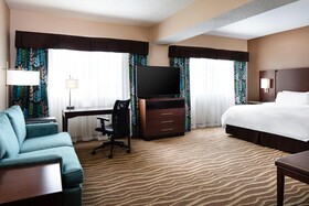 Holiday Inn Hotel & Suites Overland Park-West