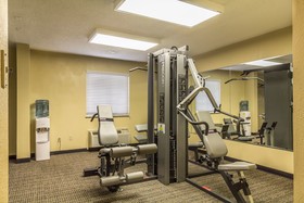 Baymont by Wyndham Kansas City KU Medical Center
