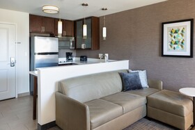 Residence Inn Kansas City At The Legends