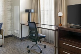 Residence Inn Kansas City At The Legends