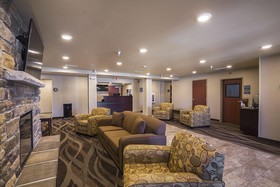 Cobblestone Inn & Suites