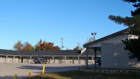 Townsman Inn Larned