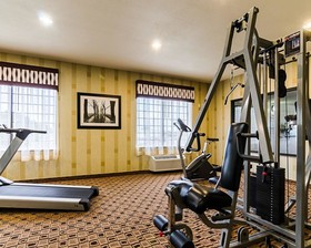 Comfort Inn & Suites Lawrence - University Area