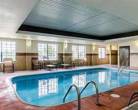Comfort Inn & Suites Lawrence - University Area