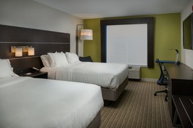 Holiday Inn Express Hotel & Suites Lawrence
