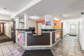 Motel 6 Lawrence