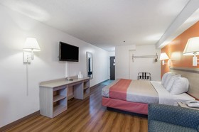 Motel 6 Lawrence