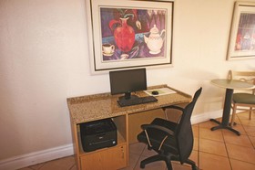 La Quinta Inn by Wyndham Kansas City Lenexa