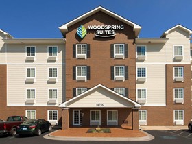 Woodspring Suites Kansas City Lenexa