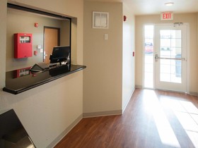 Woodspring Suites Kansas City Lenexa
