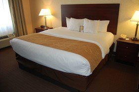 Comfort Suites