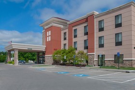 Comfort Suites