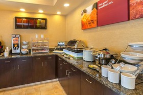 Comfort Suites