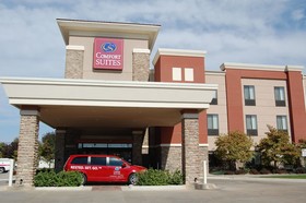 Comfort Suites