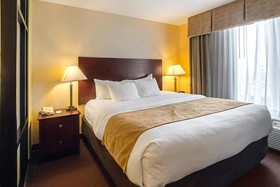 Comfort Suites