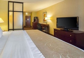 Comfort Suites
