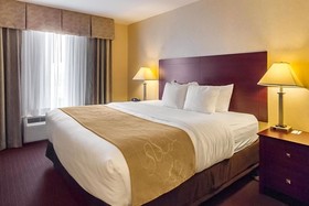 Comfort Suites