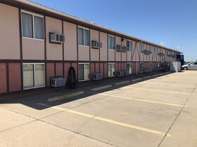 Executive Inn