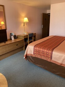 Executive Inn