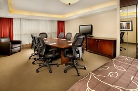 Hotel Lotus Kansas City Merriam