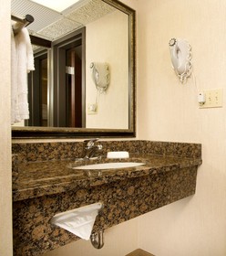 Hotel Lotus Kansas City Merriam