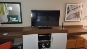 Hampton Inn & Suites Kansas City/Merriam