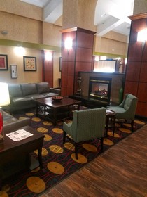 Hampton Inn & Suites Kansas City/Merriam