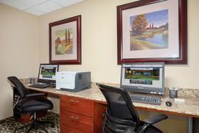 Hampton Inn & Suites Kansas City/Merriam
