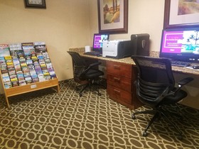 Hampton Inn & Suites Kansas City/Merriam