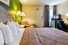 Quality Inn Merriam Kansas City