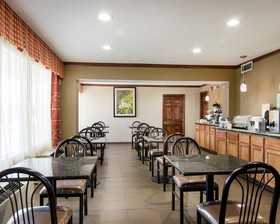 Quality Inn Merriam Kansas City