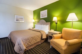 Quality Inn Merriam Kansas City