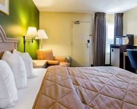 Quality Inn Merriam Kansas City