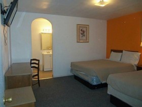 Super 54 Inn