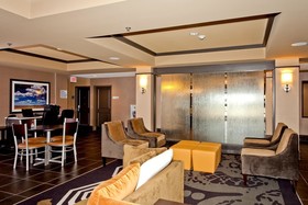 Holiday Inn Express Hotel & Suites Newton
