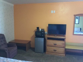 Frontier Motel