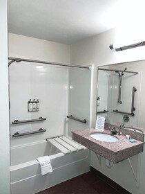 Candlewood Suites Olathe - Kansas City Area