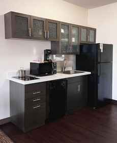 Candlewood Suites Olathe - Kansas City Area