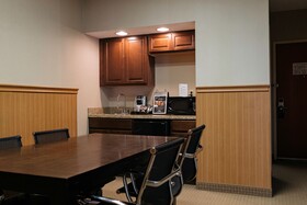 Holiday Inn Express & Suites Olathe North